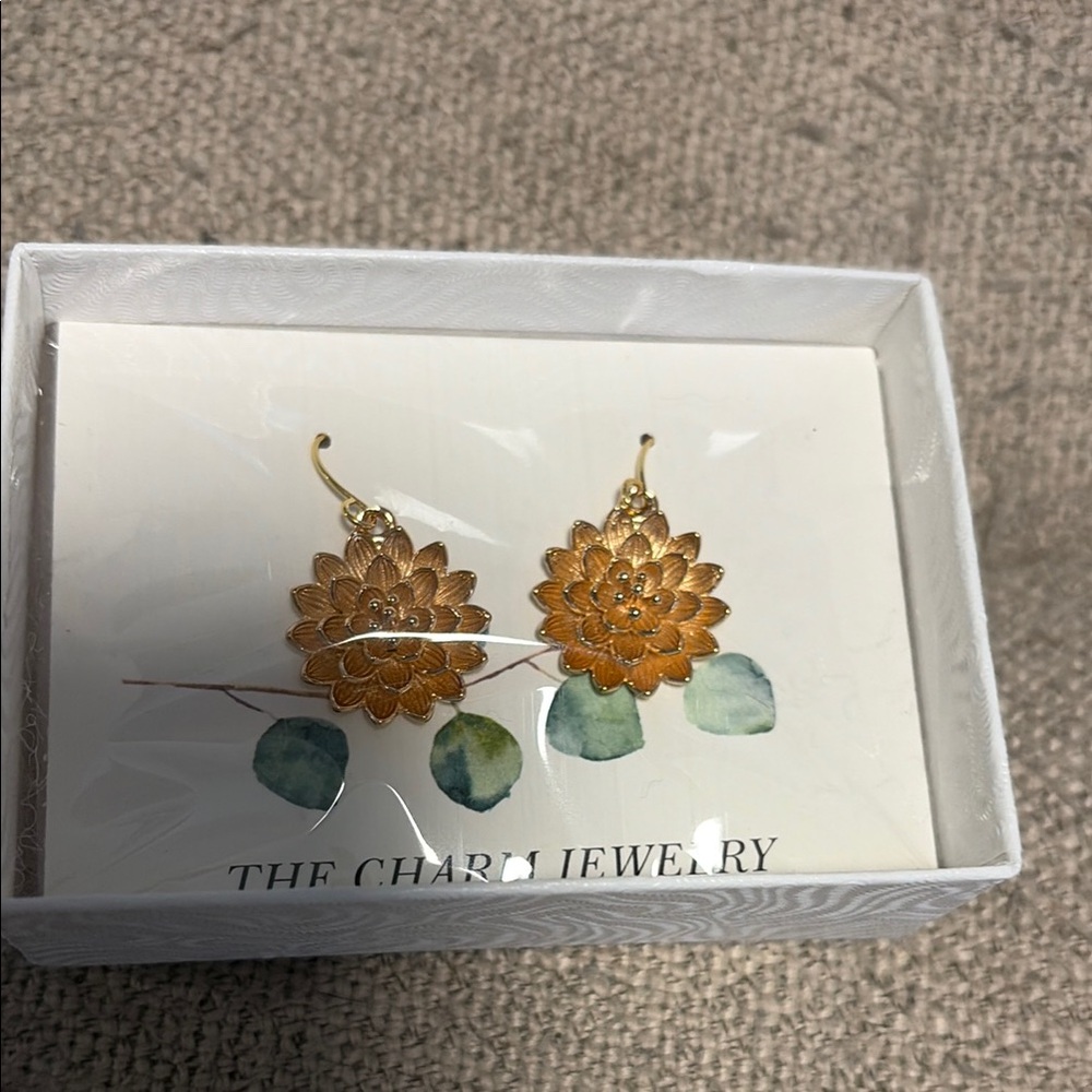 Gold Floral Earrings by